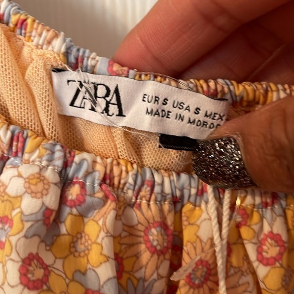 Zara Crop Top - Picture 3 of 6